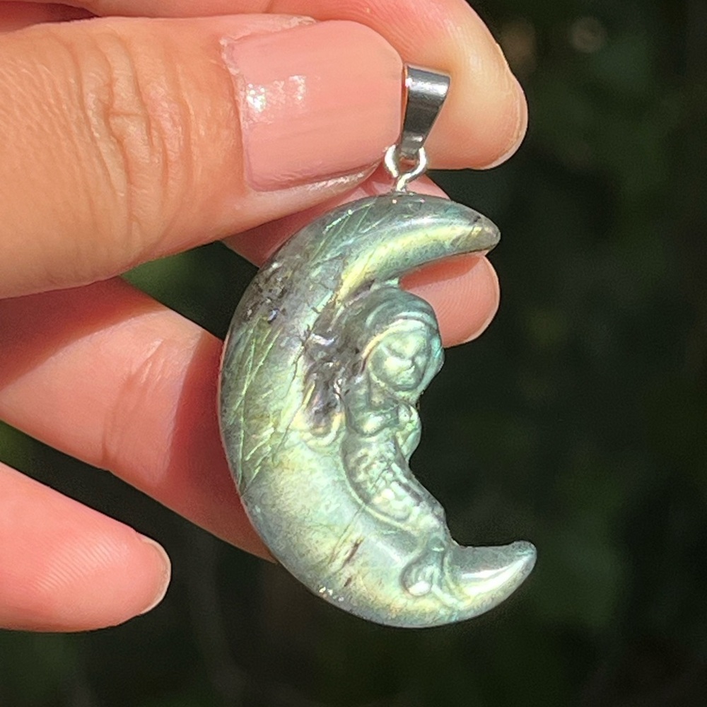 Flashy stainlessβ steel little mermaid moon labradorite carving pendant